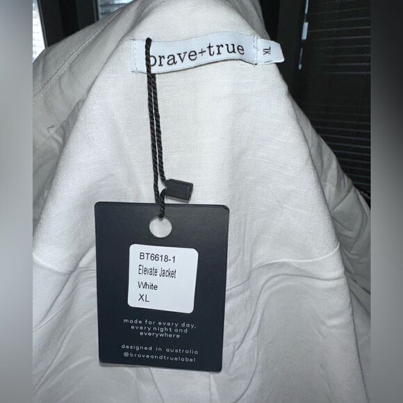 Brave + True | NWTs White Linen Blend Elevate Blazer Size XL - Picture 8 of 9